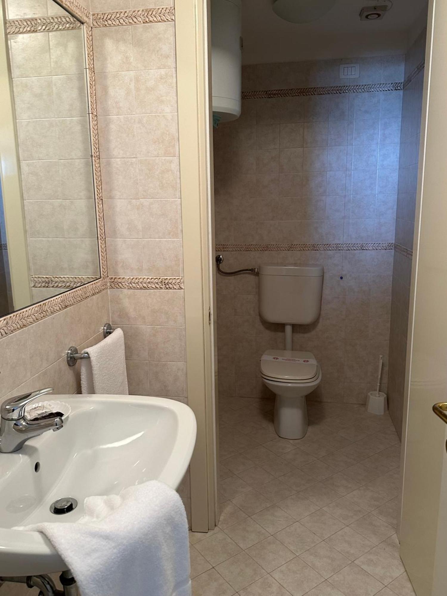 غرادو Nauthotel المظهر الخارجي الصورة