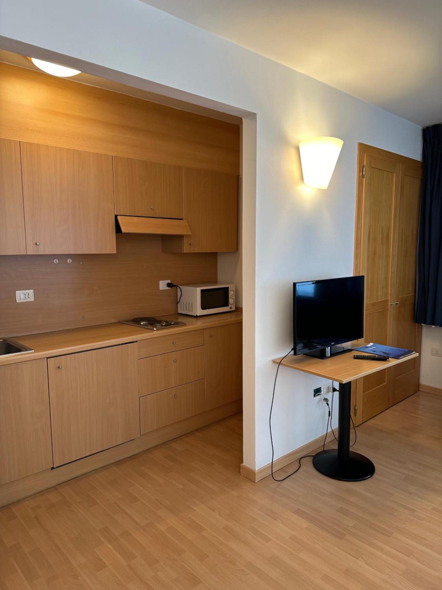 غرادو Nauthotel المظهر الخارجي الصورة